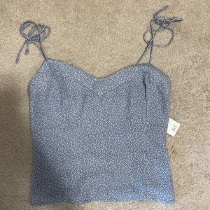 Blue floral crop tank size XS